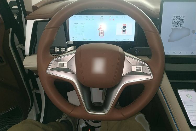 Used BYD Xia 2025 DM-i 1.5T 180km Excellence Model Steering Wheel