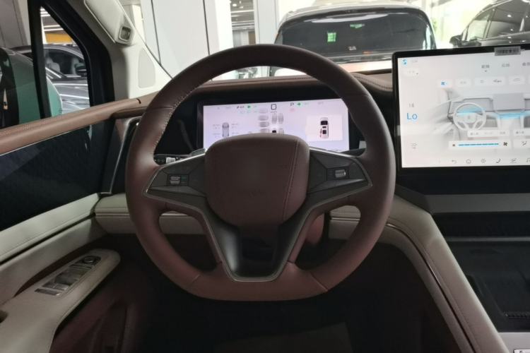 Used BYD Xia 2025 DM-i 1.5T 180km Excellence Model Steering Wheel