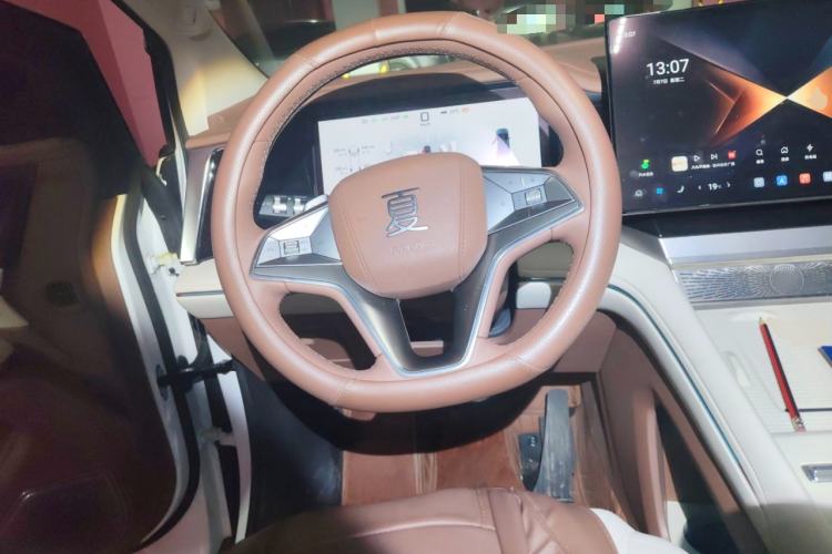 Used BYD Xia 2025 DM-i 1.5T 100km Supreme Edition Steering Wheel