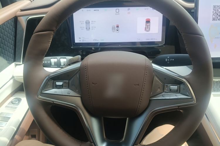 Used BYD Xia 2025 DM-i 1.5T 180km Beyond Edition Steering Wheel