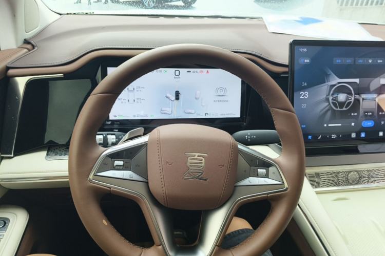 Used BYD Xia 2025 DM-i 1.5T 180km Excellence Model Steering Wheel