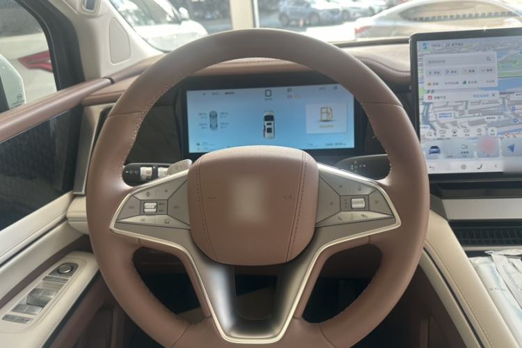 Used BYD Xia 2025 DM-i 1.5T 180km Excellence Model Steering Wheel