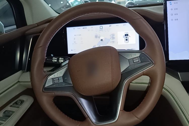Used BYD Xia 2025 DM-i 1.5T 180km Beyond Edition Steering Wheel