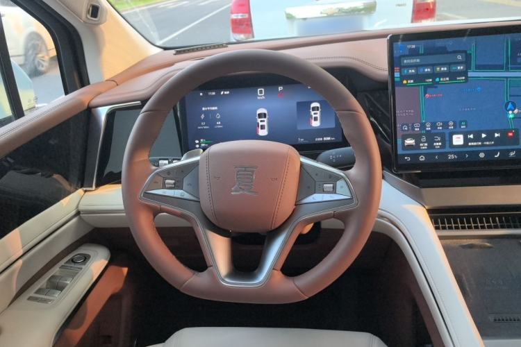 Used BYD Xia 2025 DM-i 1.5T 100km Supreme Edition Steering Wheel