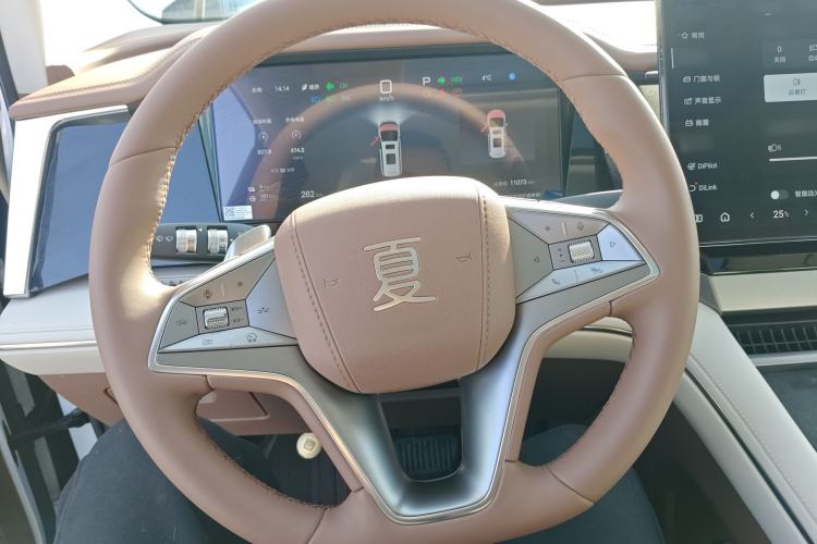 Used BYD Xia 2025 DM-i 1.5T 100km Supreme Edition Steering Wheel