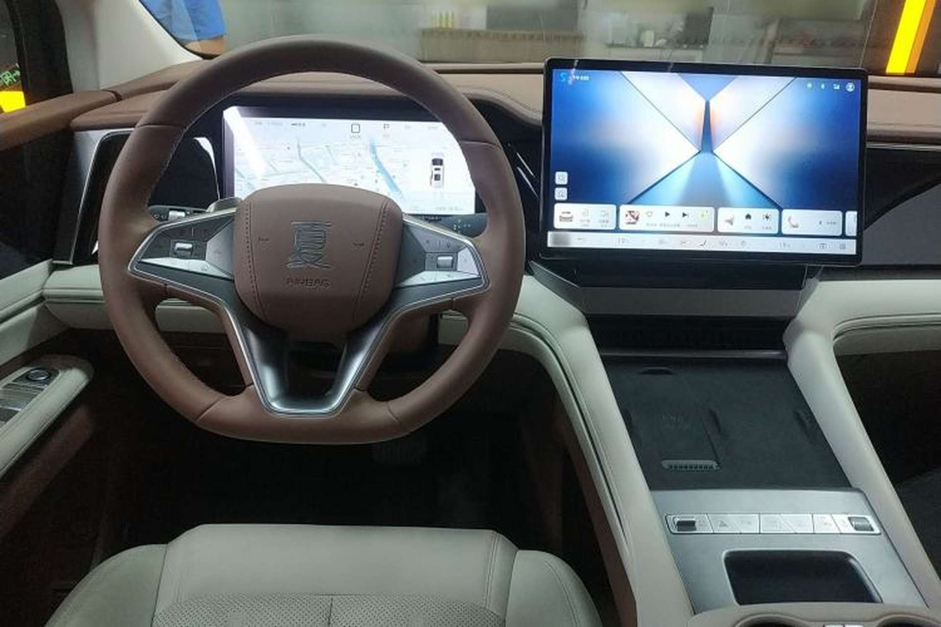 Used BYD Xia 2025 DM-i 1.5T 180km Beyond Edition Steering Wheel