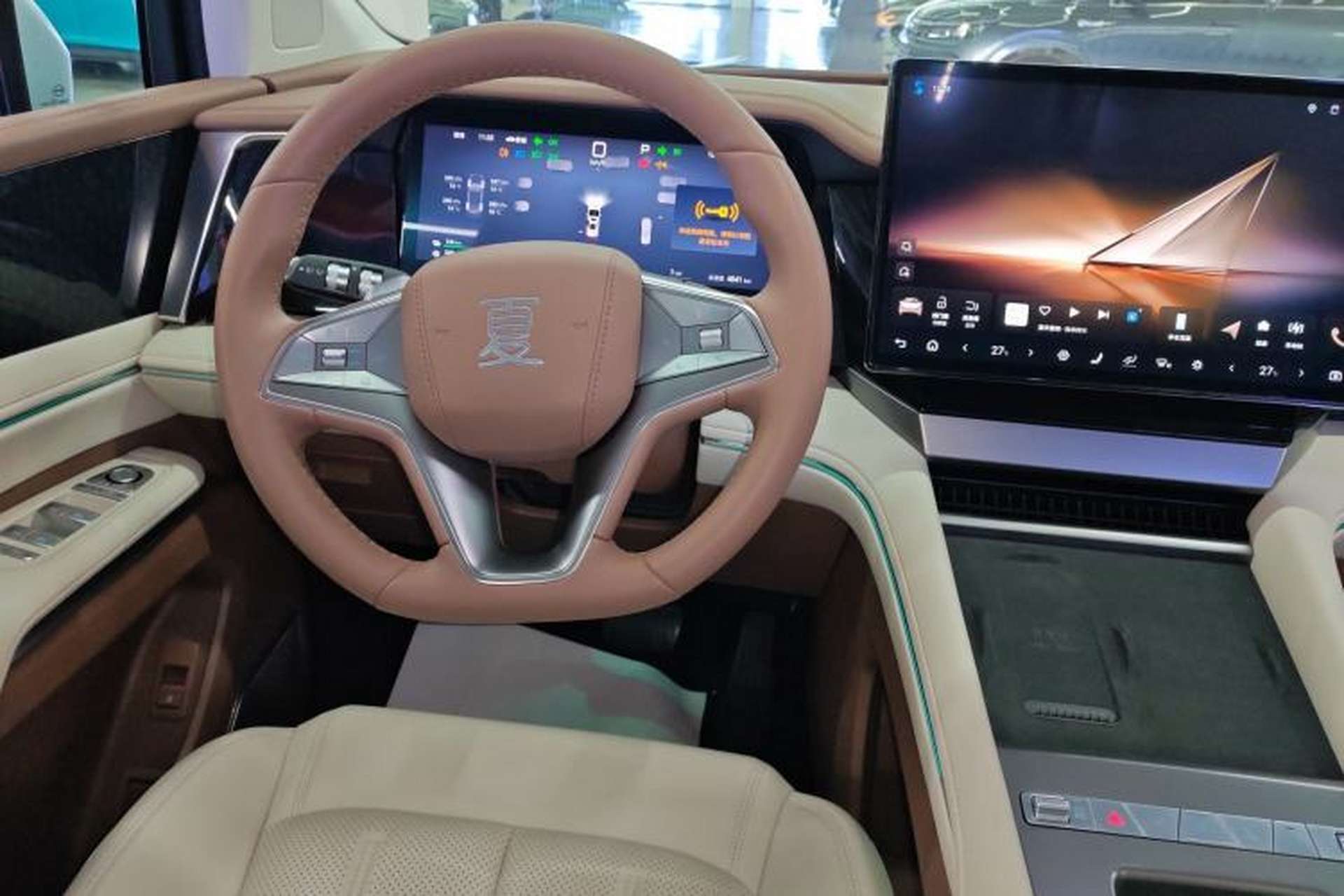 Used BYD Xia 2025 DM-i 1.5T 180km Excellence Model Steering Wheel
