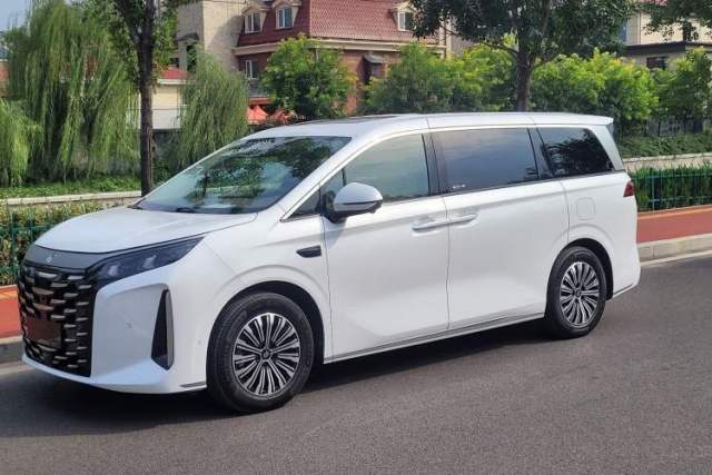 Used BYD Xia 2025 DM-i 1.5T 180km Beyond Edition