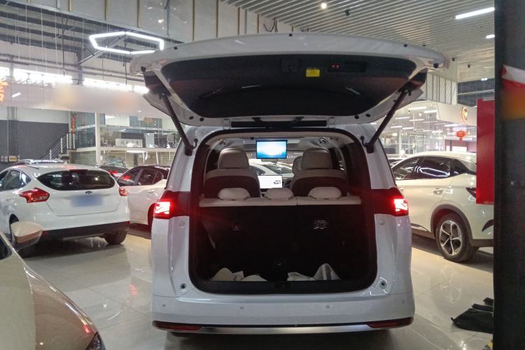 Used BYD Xia 2025 DM-i 1.5T 180km Excellence Model Trunk