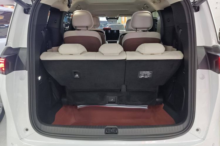 Used BYD Xia 2025 DM-i 1.5T 180km Beyond Edition Trunk