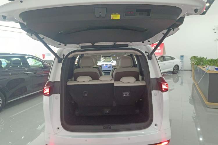 Used BYD Xia 2025 DM-i 1.5T 180km Beyond Edition Trunk