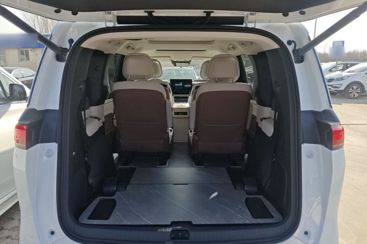 Used BYD Xia 2025 DM-i 1.5T 100km Supreme Edition Trunk
