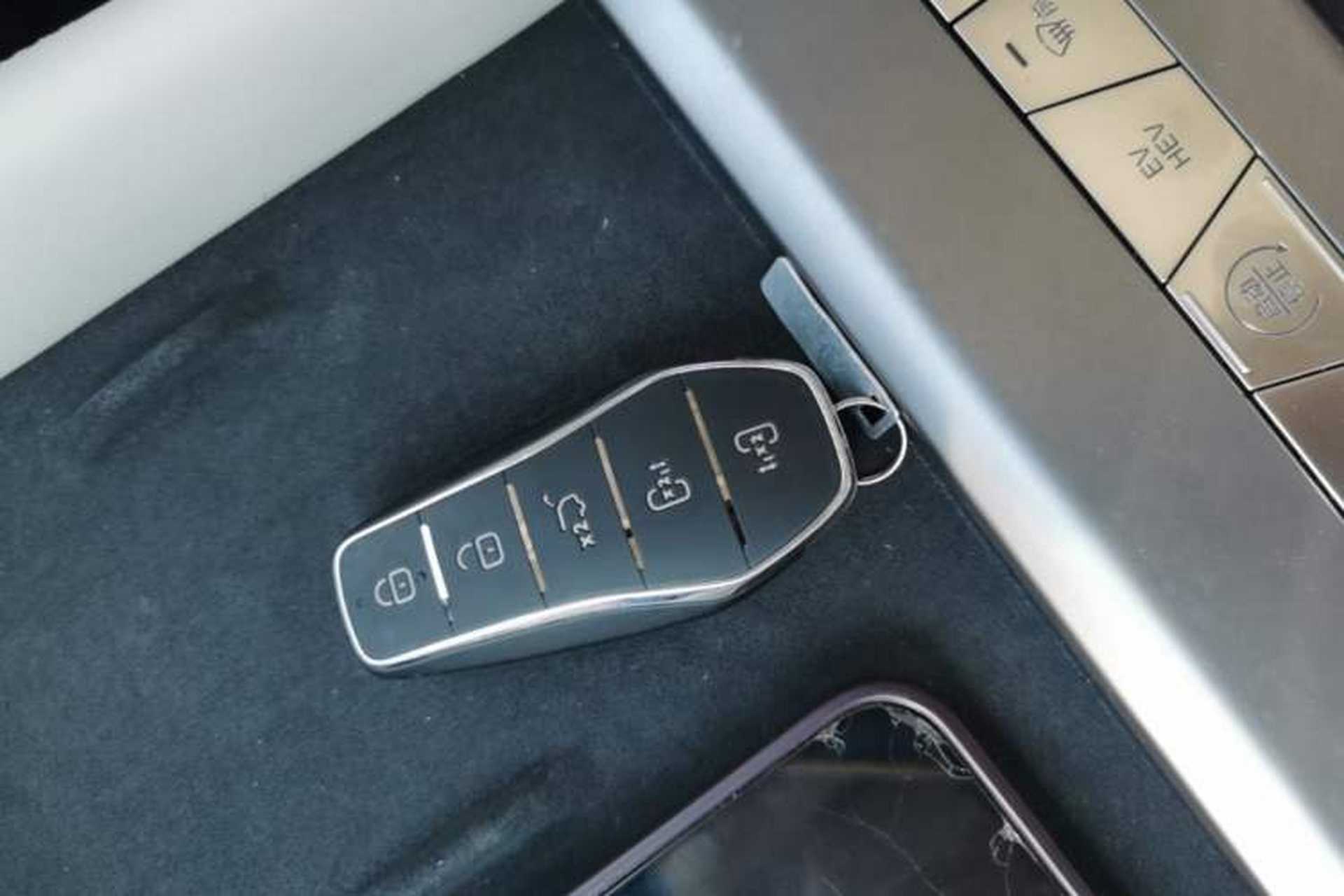 Used BYD Xia 2025 DM-i 1.5T 100km Supreme Edition Vehicle Key