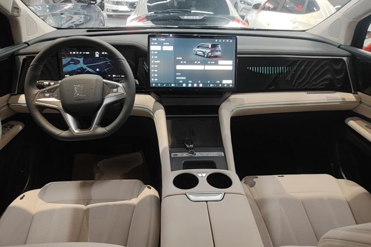 Used BYD Xia 2026 DM-i 1.5T 218KM Excellence Edition Center Console