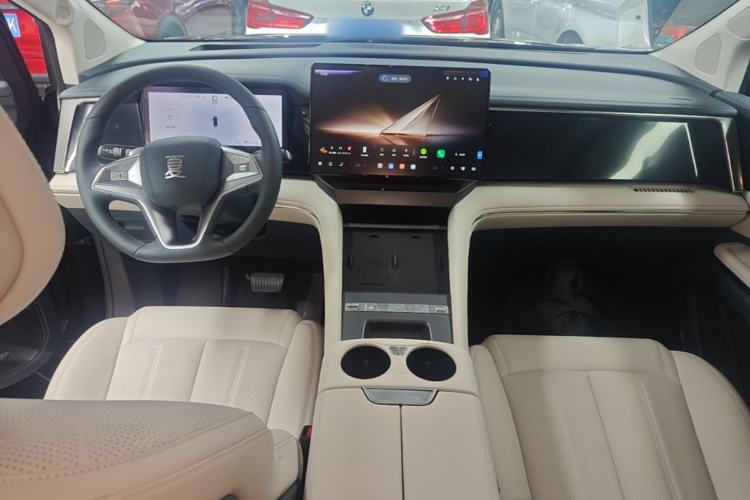 Used BYD Xia 2026 DM-i 1.5T 218KM Excellence Edition Center Console