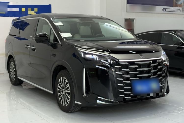 Used BYD Xia 2026 DM-i 1.5T 218KM Transcendence Edition Exterior 2