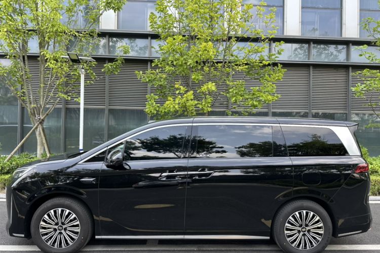 Used BYD Xia 2026 DM-i 1.5T 218KM Excellence Edition Exterior 3
