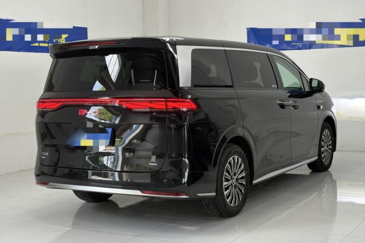 Used BYD Xia 2026 DM-i 1.5T 218KM Transcendence Edition Exterior 3