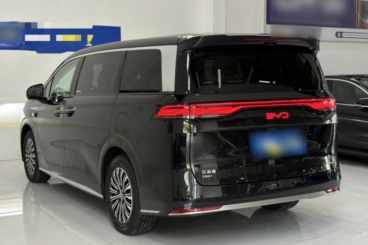 Used BYD Xia 2026 DM-i 1.5T 218KM Transcendence Edition Exterior 5