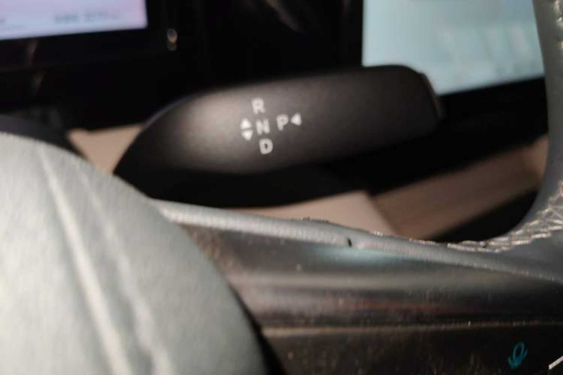Used BYD Xia 2026 DM-i 1.5T 218KM Transcendence Edition Gear Lever