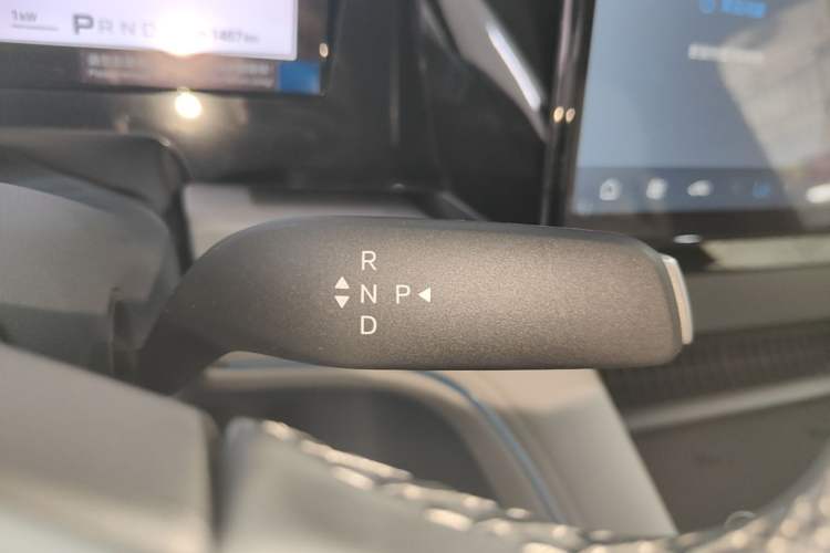 Used BYD Xia 2026 DM-i 1.5T 218KM Transcendence Edition Gear Lever