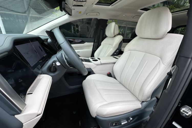 Used BYD Xia 2026 DM-i 1.5T 218KM Excellence Edition Left Front Seat