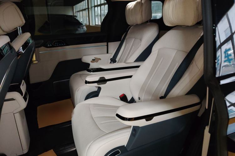Used BYD Xia 2026 DM-i 1.5T 218KM Transcendence Edition Left Rear Seat
