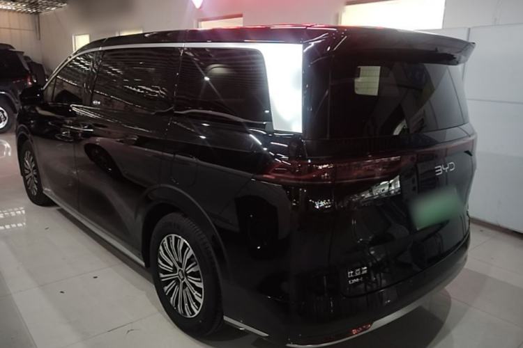 Used BYD Xia 2026 DM-i 1.5T 218KM Excellence Edition Rear Left 45 Deg