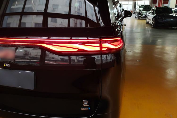 Used BYD Xia 2026 DM-i 1.5T 218KM Transcendence Edition Right Rear Taillight