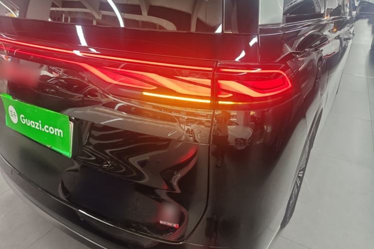 Used BYD Xia 2026 DM-i 1.5T 218KM Excellence Edition Right Rear Taillight