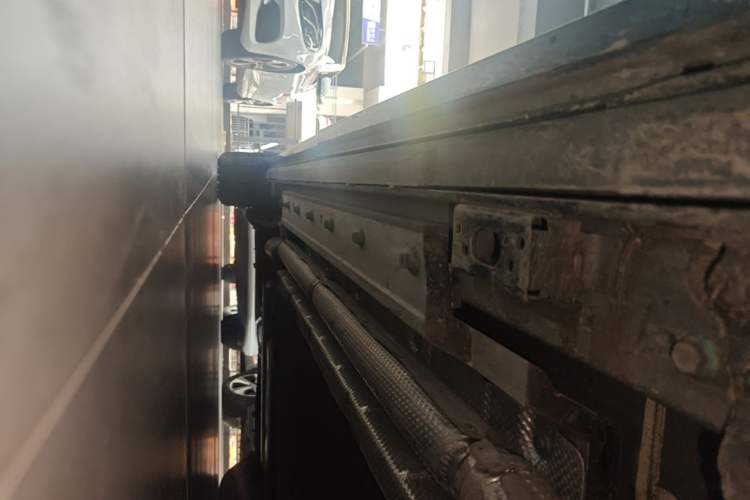 Used BYD Xia 2026 DM-i 1.5T 218KM Excellence Edition Right Side Sill