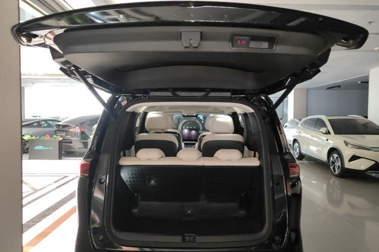 Used BYD Xia 2026 DM-i 1.5T 218KM Excellence Edition Trunk