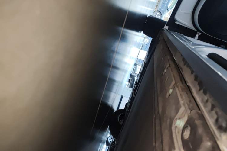 Used BYD Xia 2026 DM-i 1.5T 218KM Transcendence Edition Left Side Sill