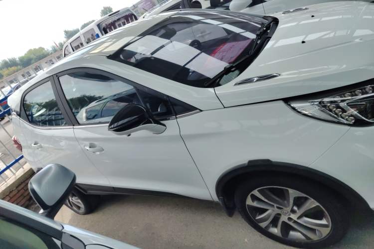 Used BYD Yuan 2017 1.5L Automatic Cool & Connected Model Exterior 2