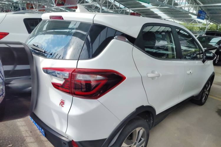 Used BYD Yuan 2017 1.5L Automatic Cool & Connected Model Exterior 3