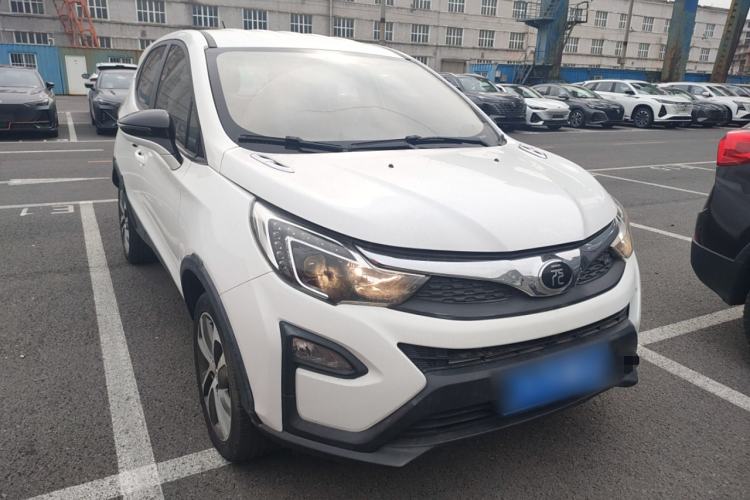Used BYD Yuan 2017 1.5L Automatic Cool & Connected Model Front Right 45 Deg
