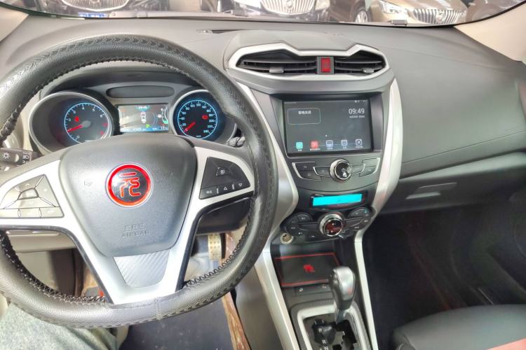 Used BYD Yuan 2017 1.5L Automatic Cool & Connected Model Interior 3