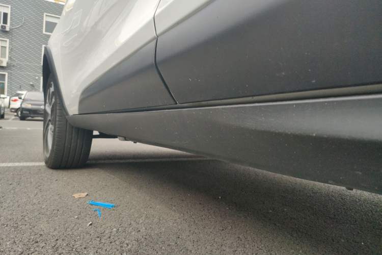 Used BYD Yuan 2017 1.5L Automatic Cool & Connected Model Left Side Sill