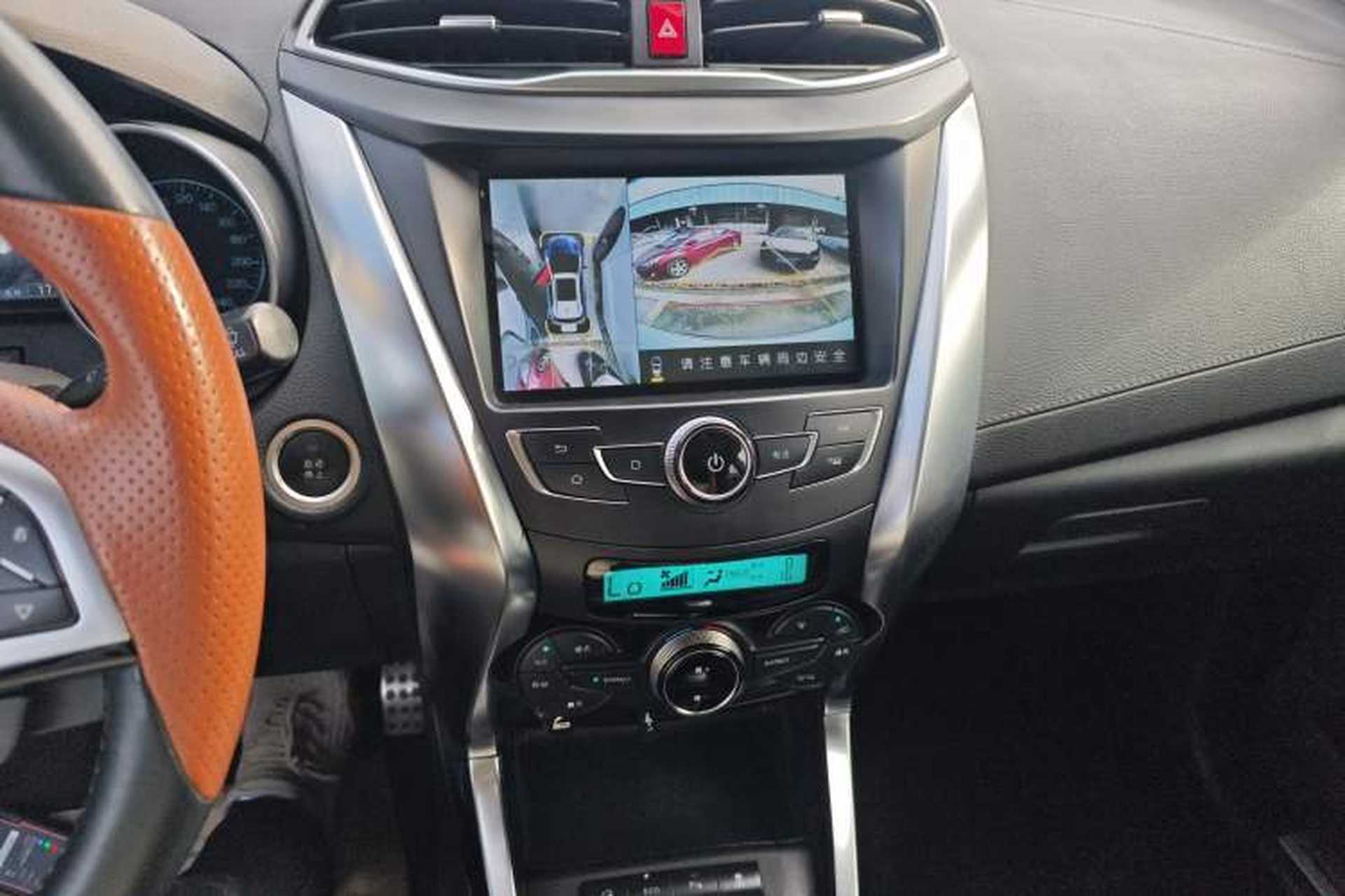 Used BYD Yuan 2016 1.5TID Automatic Flagship Model Audio And AC Panel