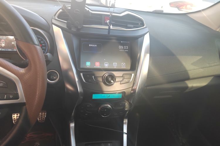 Used BYD Yuan 2016 1.5L Manual Luxury Version Audio And AC Panel