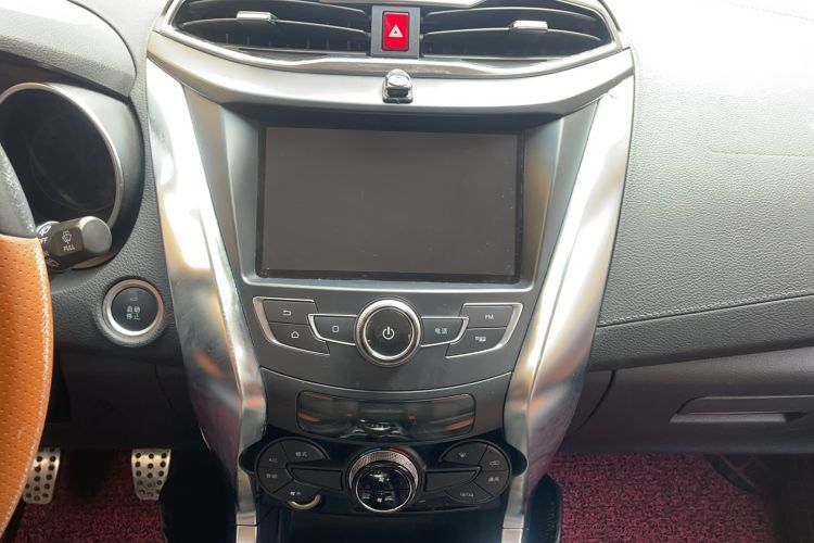 Used BYD Yuan 2016 1.5L Manual Luxury Model Audio And AC Panel