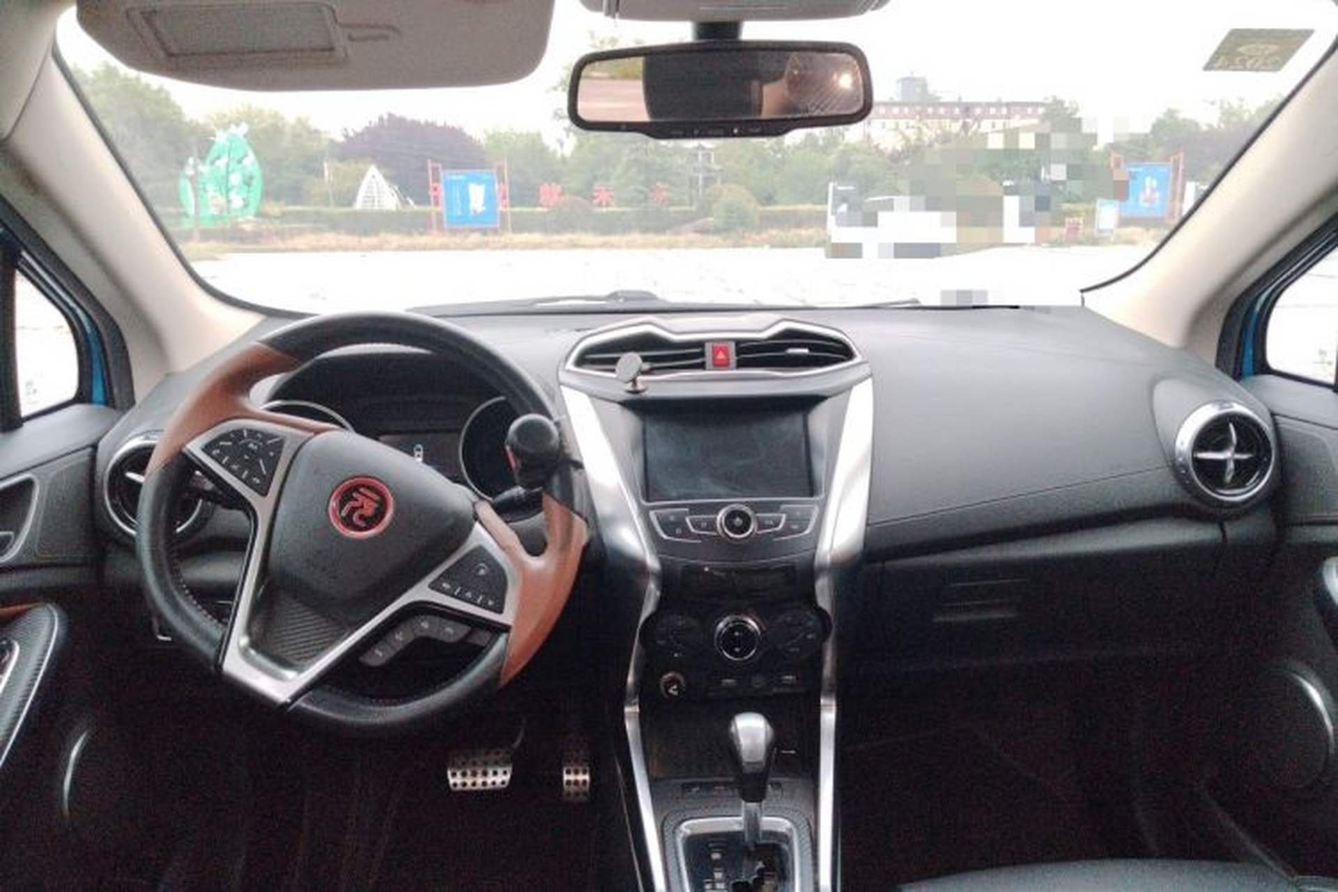 Used BYD Yuan 2016 1.5TID Automatic Prestige Model Center Console