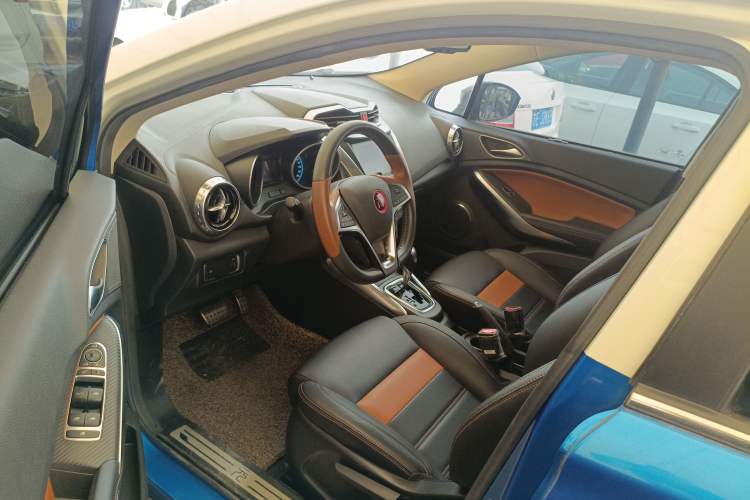 Used BYD Yuan 2016 1.5TID Automatic Prestige Model Driver Seat