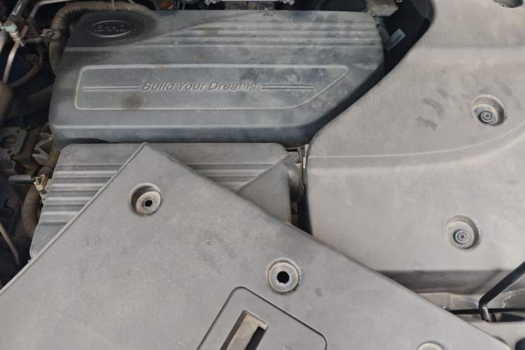 Used BYD Yuan 2016 1.5L Manual Luxury Model Engine Bay