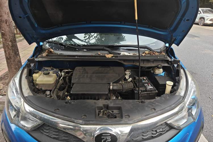 Used BYD Yuan 2016 1.5L Automatic Luxury Version Engine Bay