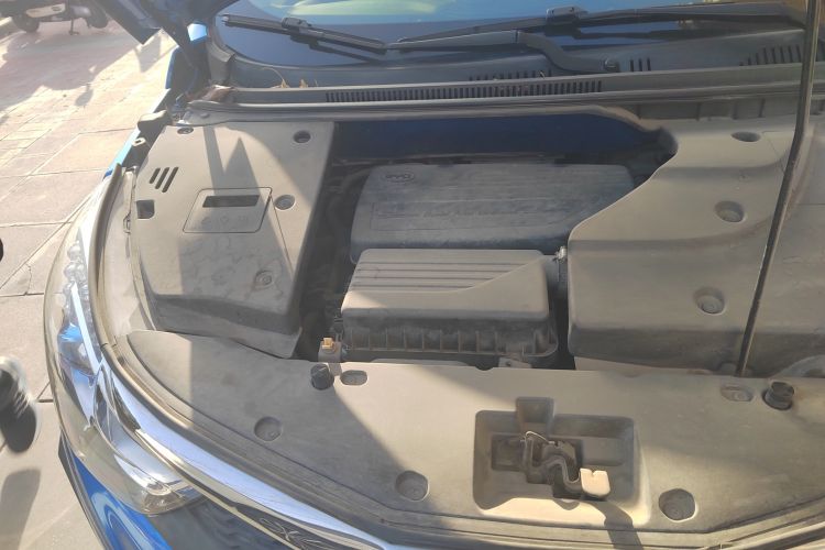 Used BYD Yuan 2016 1.5L Manual Luxury Version Engine Bay Right