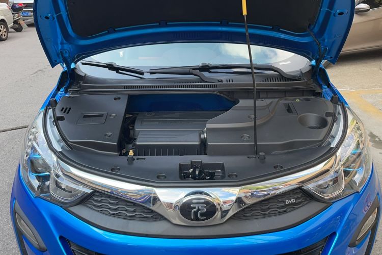 Used BYD Yuan 2016 1.5L Manual Luxury Model Engine Bay