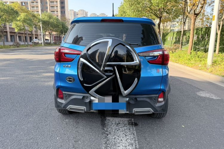 Used BYD Yuan 2016 1.5L Manual Luxury Version Exterior 2