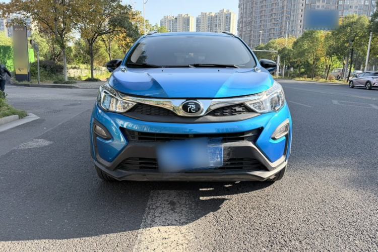 Used BYD Yuan 2016 1.5L Manual Luxury Version Exterior 3