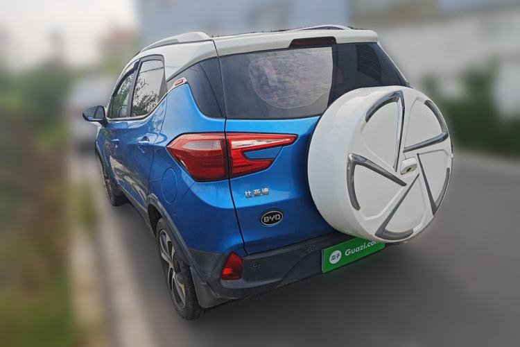 Used BYD Yuan 2016 1.5L Manual Luxury Model Exterior 3